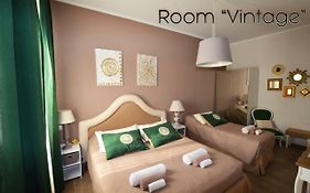 Room & Breakfast Nettuno 29